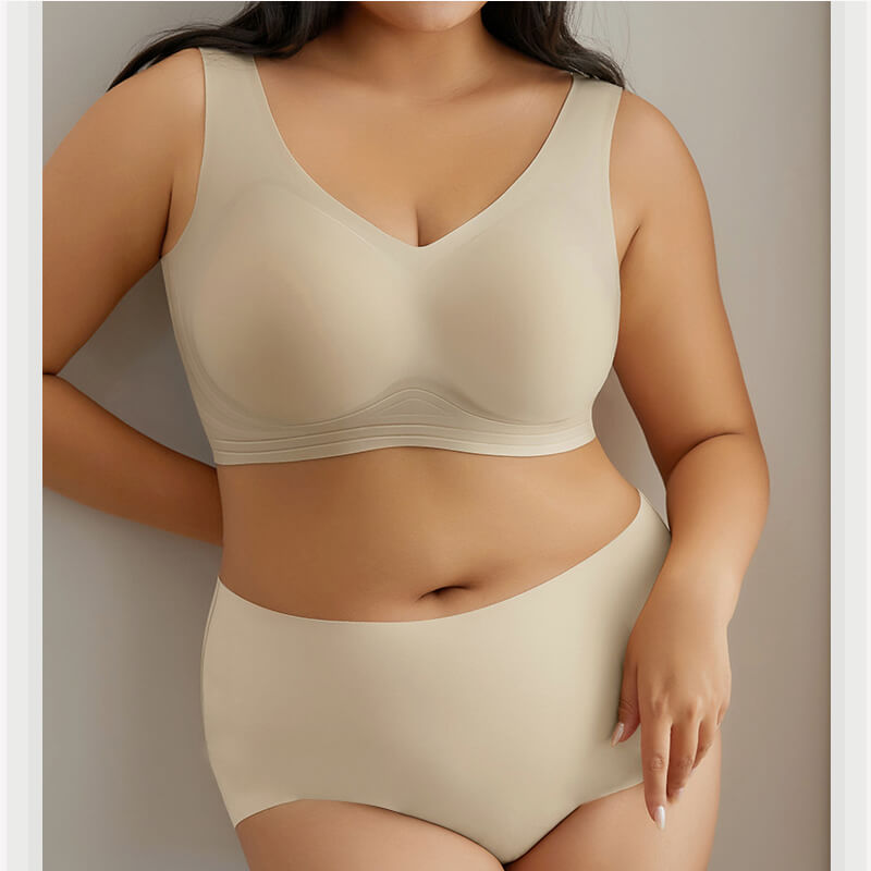 Comfortable Seamless Bra and Panty Sets for Full-Figured Women