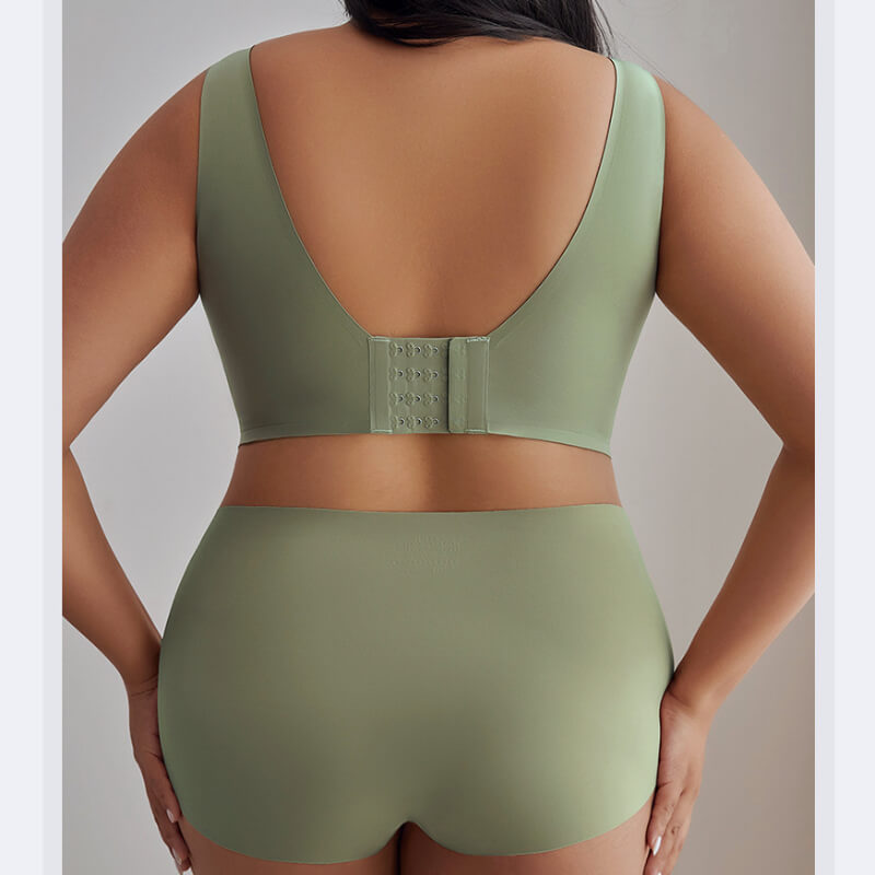 Comfortable Seamless Bra and Panty Sets for Full-Figured Women