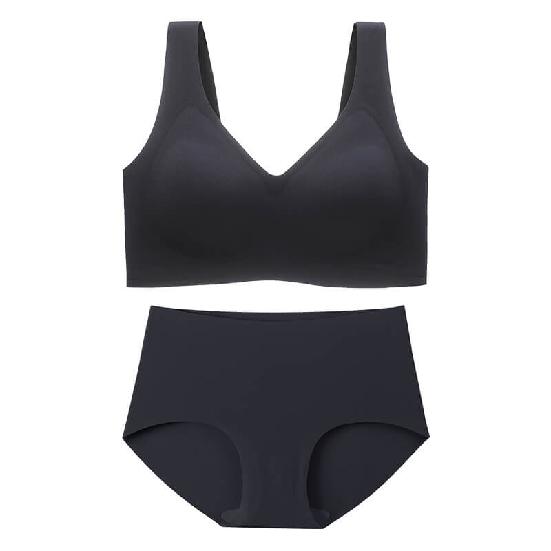 Comfortable Seamless Bra and Panty Sets for Full-Figured Women