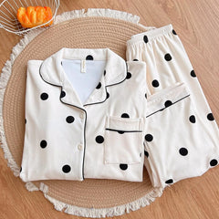 Cozy Hello Kitty Pajamas for Women, Warm Fleece Long-sleeved Loungewear Set