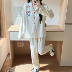 Cozy Hello Kitty Pajamas for Women, Warm Fleece Long-sleeved Loungewear Set