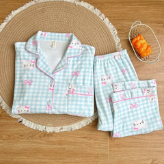 Cozy Hello Kitty Pajamas for Women, Warm Fleece Long-sleeved Loungewear Set