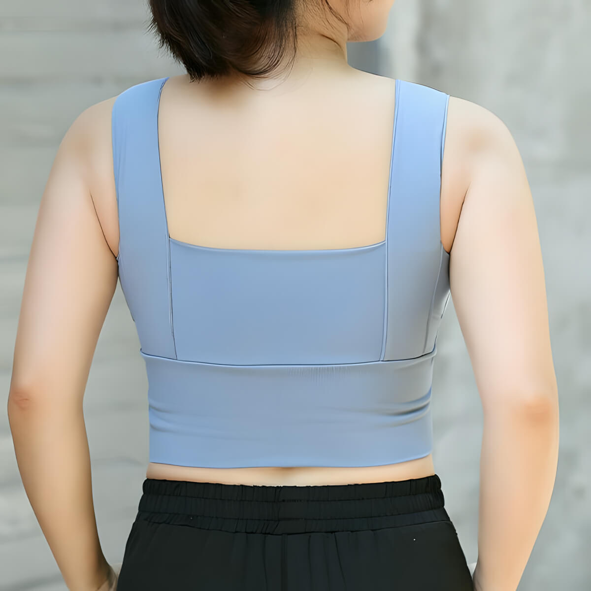 Plus-Size Sports Tanks: Built for High-Intensity Workouts and Yoga