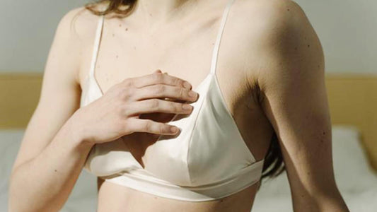 7 Unexpected Reasons Why Your Breasts Are Itchy - Okay Trendy