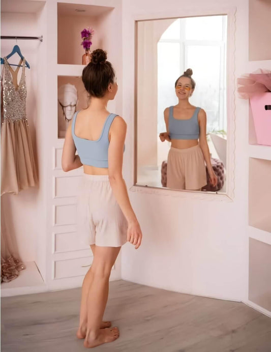 How to Style a Compression Bra with Different Outfits