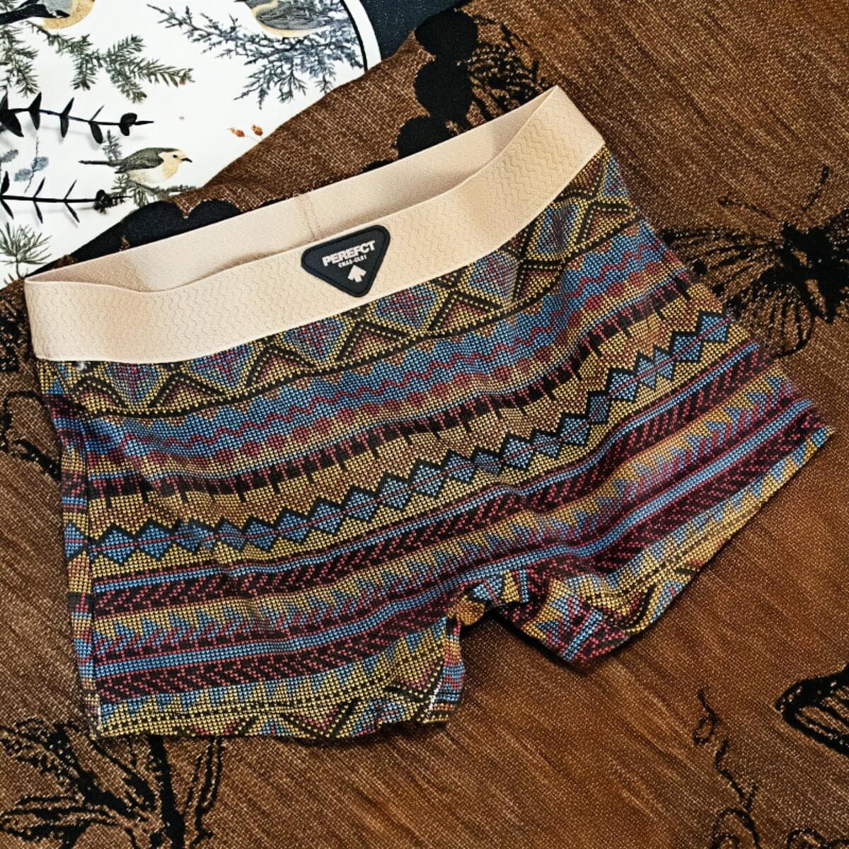 3-Pack Comfortable & Anti-Exposure Cotton Retro Ethnic Style Mid-Rise Boxer Shorts 35-75KG