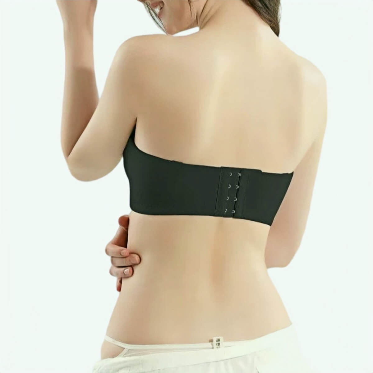 Black_Seamless_Halterneck_Strapless_Bra_Anti-Sagging_Non-Slip_Plus_Size_B-I_Cup_Bandeau_for_Formal_Dress