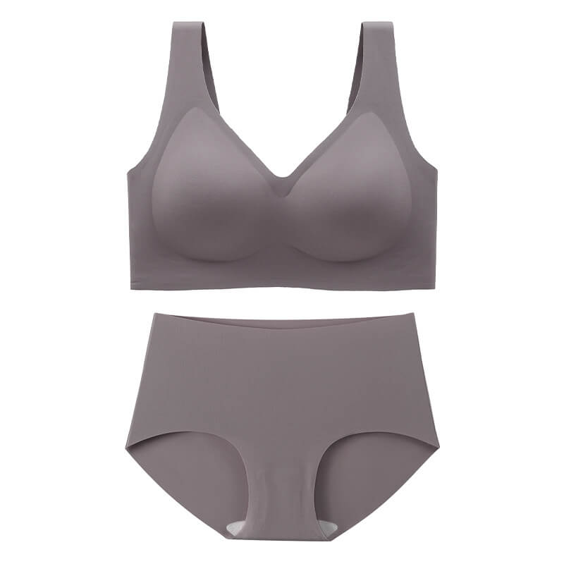 Comfortable Seamless Bra and Panty Sets for Full-Figured Women