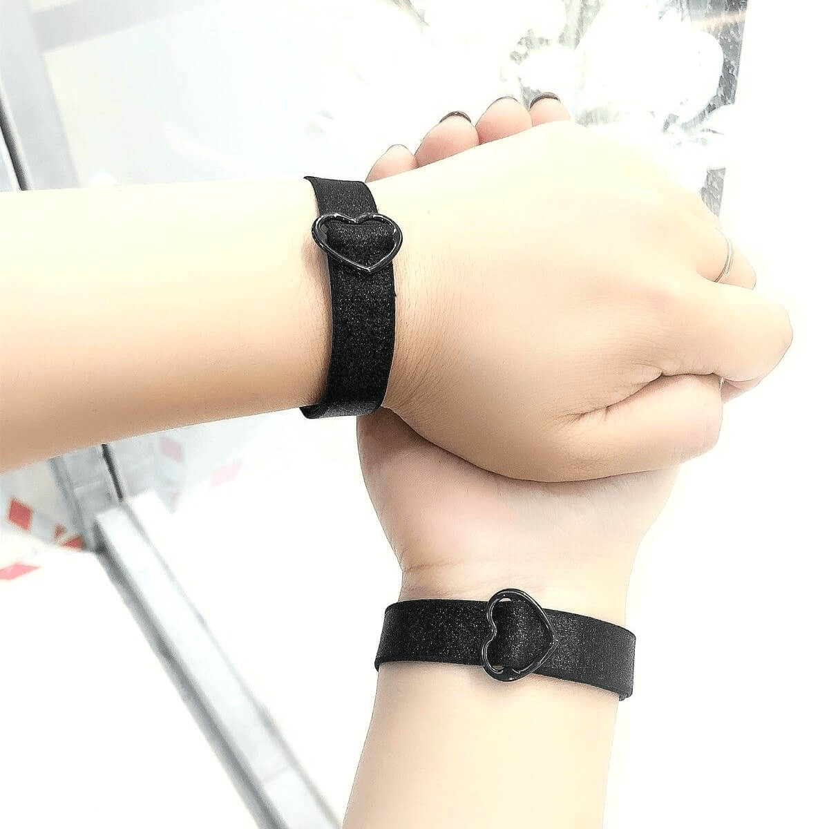 Stylish Shoulder Strap Bracelet for Long-Distance Couples - black / One size
